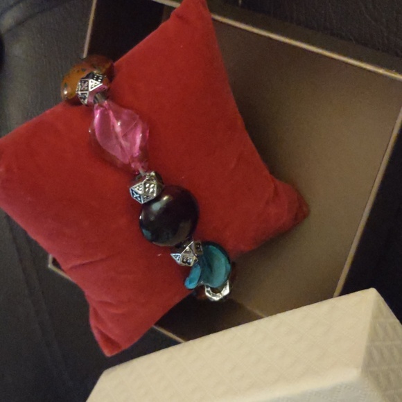 MULTI COLOR GEMSTONE BRACELET - Picture 3 of 3